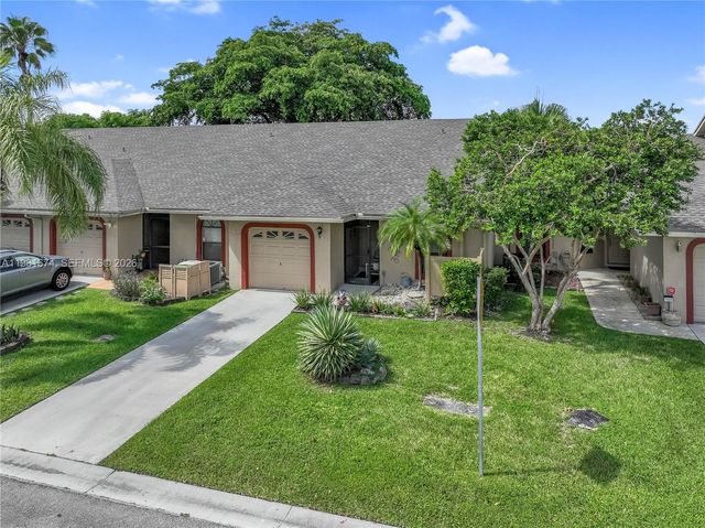 7641 NW 99th Ave, Tamarac, FL 33321