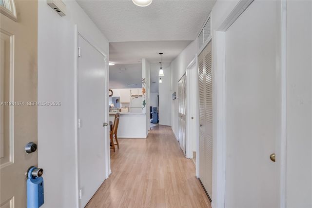 7641 NW 99th Ave, Tamarac, FL 33321