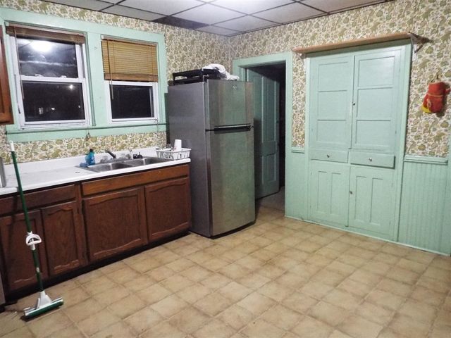 1211 26th Street, Manistee, MI 49660