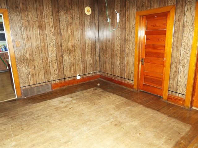 1211 26th Street, Manistee, MI 49660