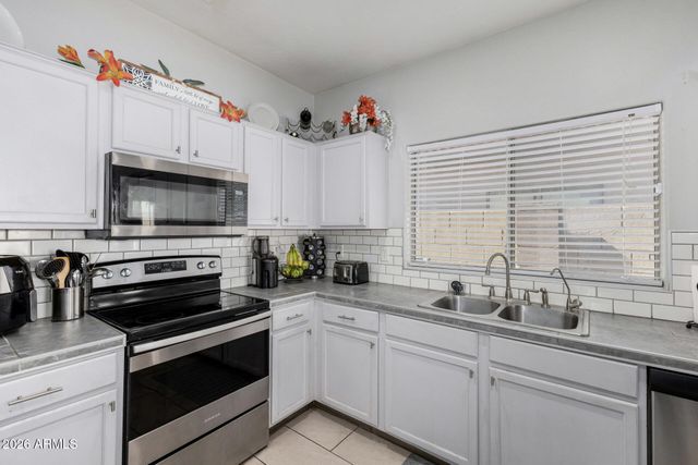 8334 W PAPAGO Street, Tolleson, AZ 85353