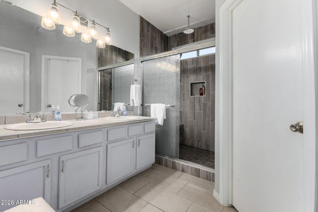 8334 W PAPAGO Street, Tolleson, AZ 85353