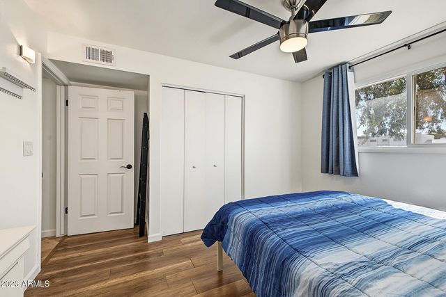 225 N STANDAGE -- 8, Mesa, AZ 85201