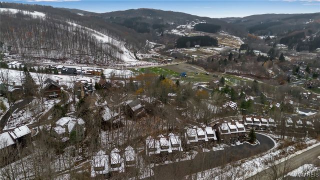 56 Valley View, Ellicottville, NY 14731