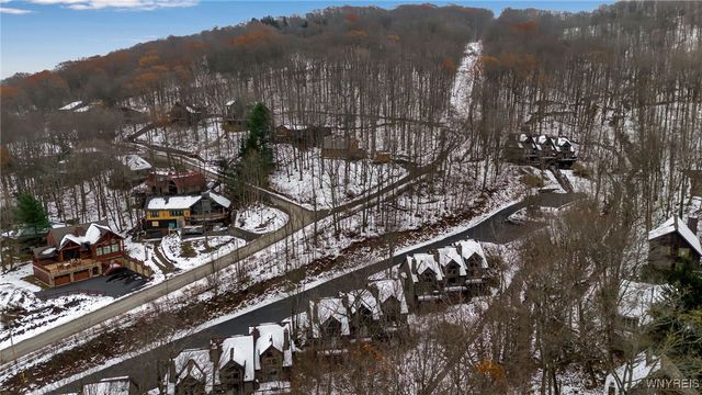 56 Valley View, Ellicottville, NY 14731