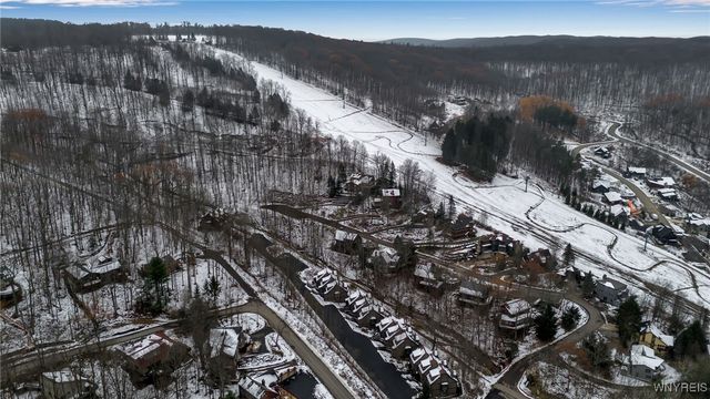 56 Valley View, Ellicottville, NY 14731