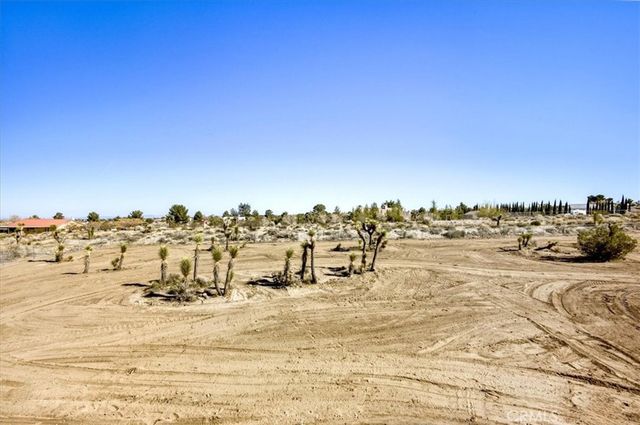 11475 Descanso Road, Pinon Hills, CA 92372