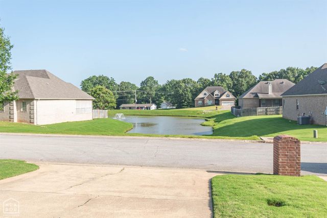 1512 Sullivan Circle, Jonesboro, AR 72404