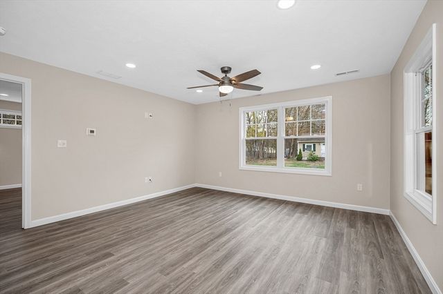 16 Proctor Street, Dracut, MA 01826