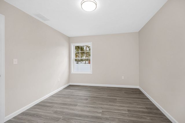 16 Proctor Street, Dracut, MA 01826