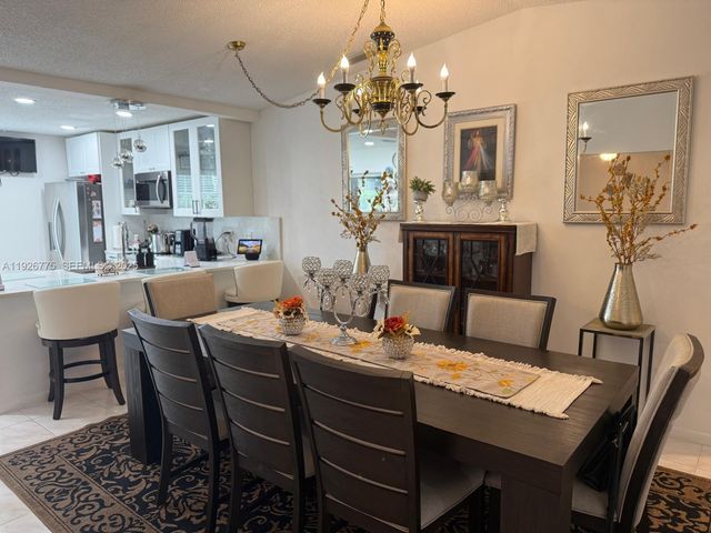 15708 Bottlebrush Cir, Delray Beach, FL 33484