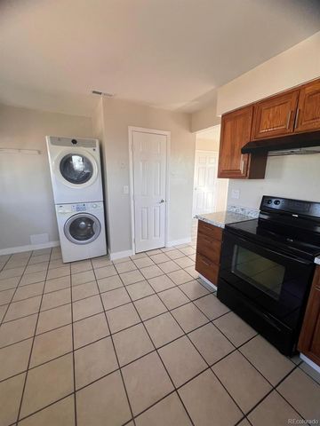 6751 E 72 nd Pl, Commerce City, CO 80022