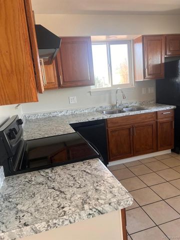 6751 E 72 nd Pl, Commerce City, CO 80022