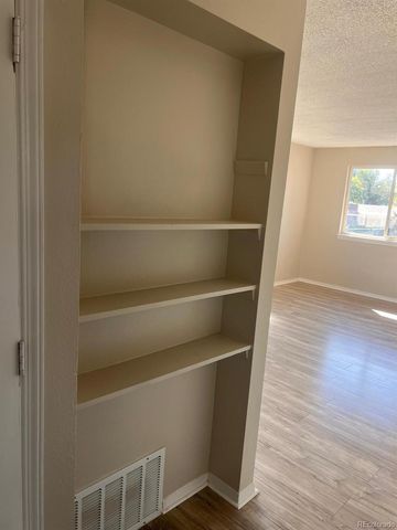 6751 E 72 nd Pl, Commerce City, CO 80022