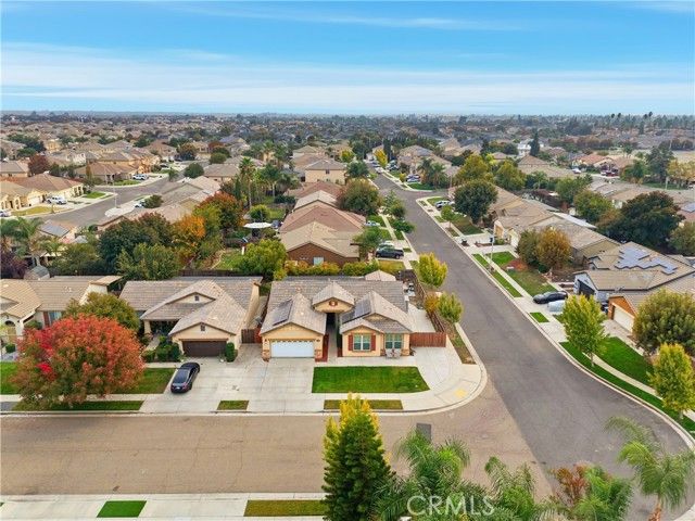 2605 Hoyt Avenue, Tulare, CA 93274