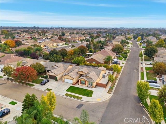 2605 Hoyt Avenue, Tulare, CA 93274