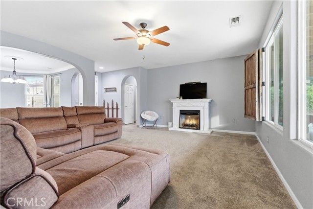 2605 Hoyt Avenue, Tulare, CA 93274