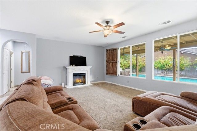 2605 Hoyt Avenue, Tulare, CA 93274