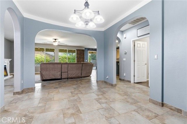 2605 Hoyt Avenue, Tulare, CA 93274