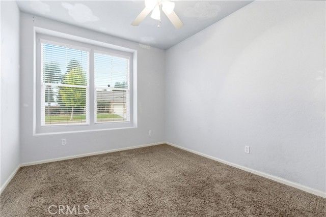 2605 Hoyt Avenue, Tulare, CA 93274