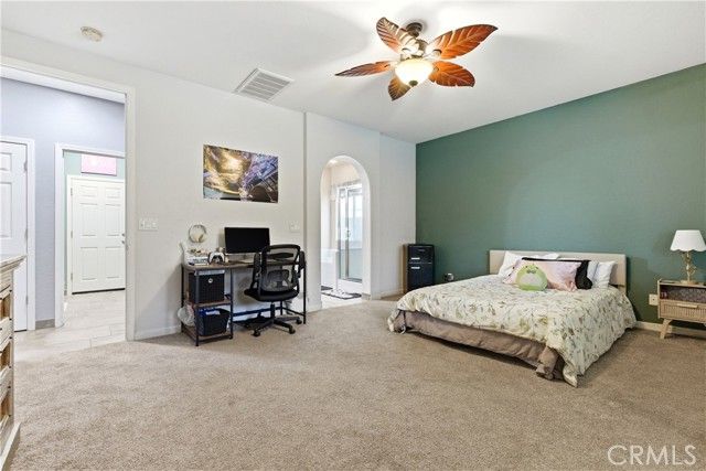 2605 Hoyt Avenue, Tulare, CA 93274