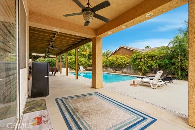 2605 Hoyt Avenue, Tulare, CA 93274