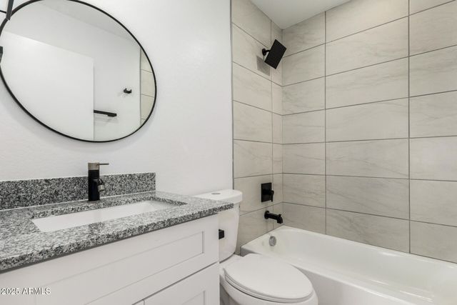 217 N 88TH Place, Mesa, AZ 85207