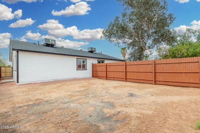 217 N 88TH Place, Mesa, AZ 85207
