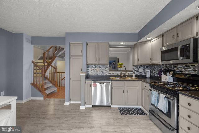 5504 PRINCE WILLIAM CT, Frederick, MD 21703