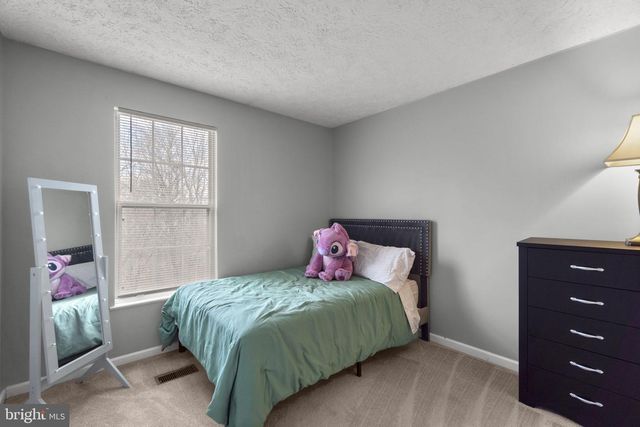 5504 PRINCE WILLIAM CT, Frederick, MD 21703