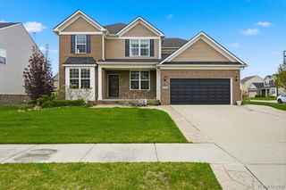 16308 Adelaide Drive, Macomb, MI 48044