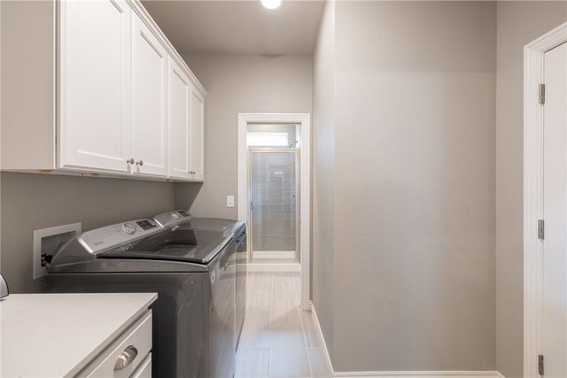 1419 Fifth Avenue, Lowell, AR 72745