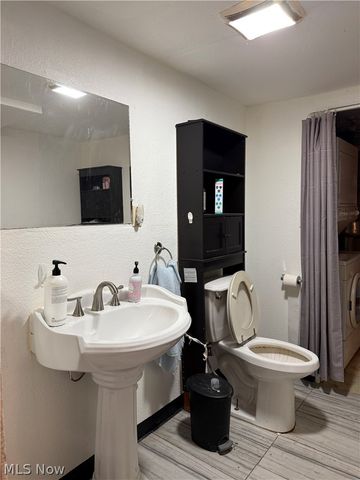 35 Center Street, Leetonia, OH 44431