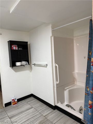 35 Center Street, Leetonia, OH 44431