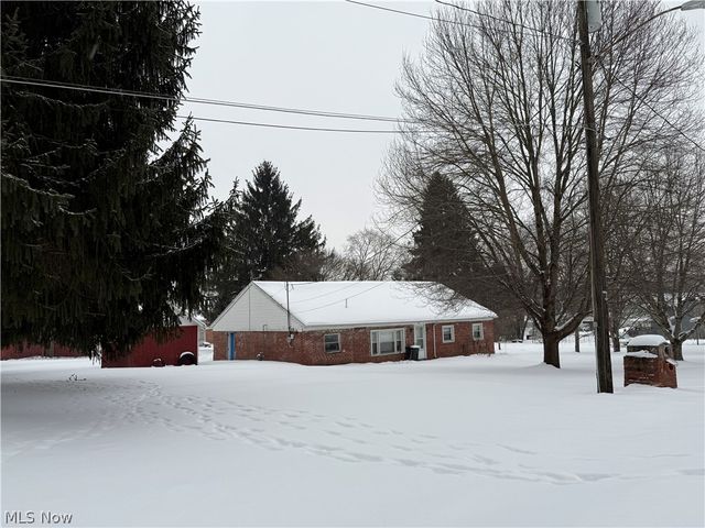 35 Center Street, Leetonia, OH 44431
