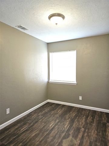 3735 Stateoak Drive, Dallas, TX 75241