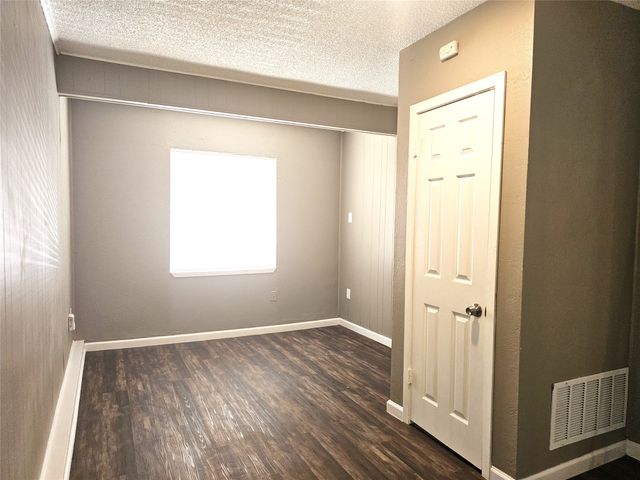 3735 Stateoak Drive, Dallas, TX 75241