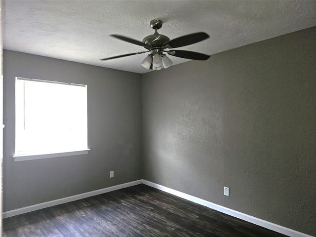 3735 Stateoak Drive, Dallas, TX 75241
