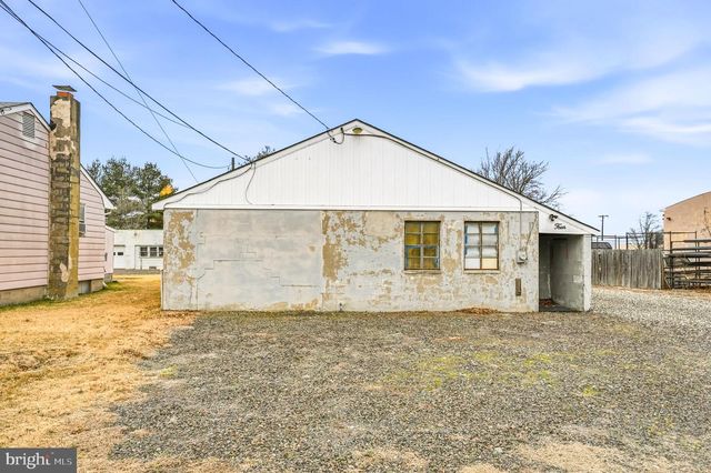 4 EASLICK AVE, Lumberton, NJ 08048