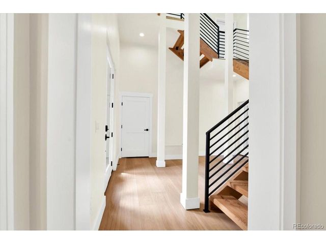 185 Conestoga Rd, Black Hawk, CO 80422