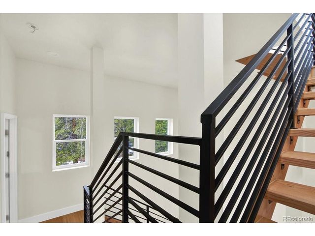 185 Conestoga Rd, Black Hawk, CO 80422