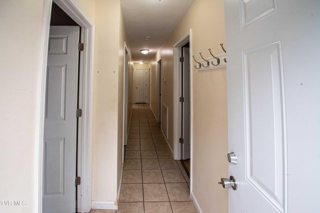 809 Hamilton Street, Johnson City, TN 37604
