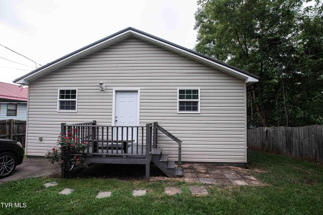809 Hamilton Street, Johnson City, TN 37604