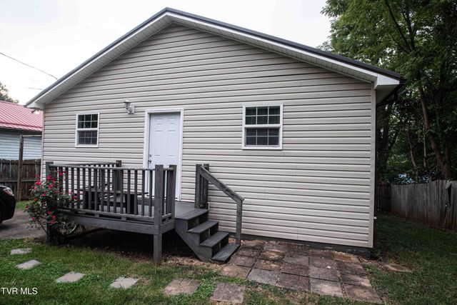 809 Hamilton Street, Johnson City, TN 37604