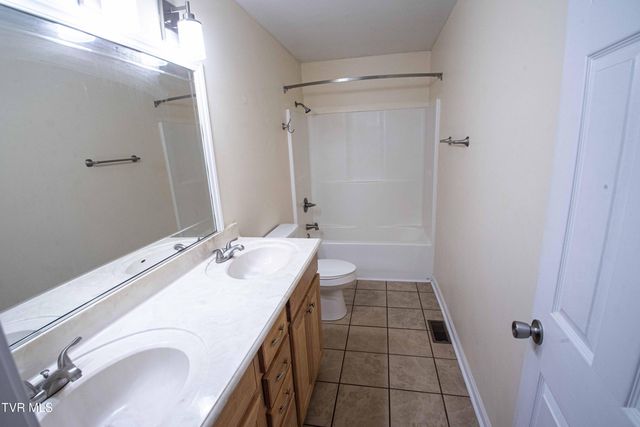 809 Hamilton Street, Johnson City, TN 37604