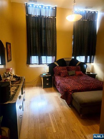 175 Broadway 205, Paterson, NJ 07505