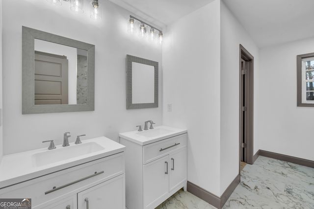 120 Dewey Street, Warner Robins, GA 31093