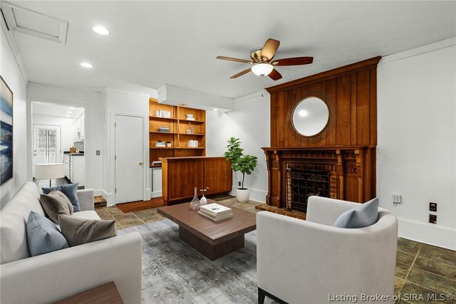 488 Alan Drive, New Albany, IN 47150