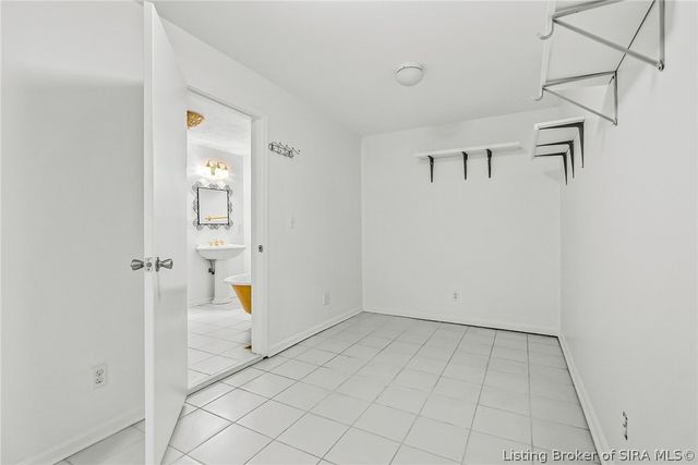 488 Alan Drive, New Albany, IN 47150