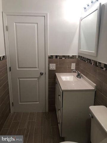 28 ASPEN CT, Hamilton, NJ 08619